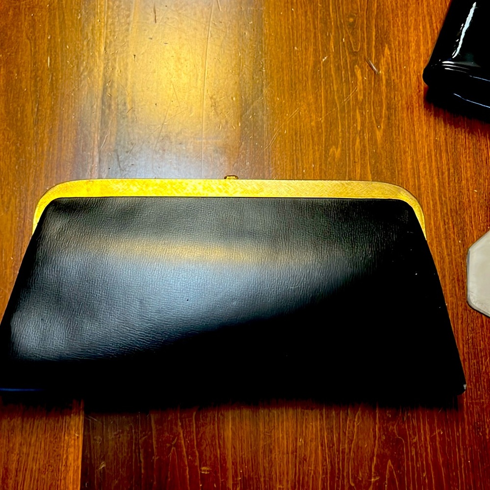 1950’s Paristyle Black Leatherher Clutch